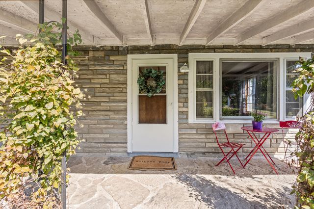 1996 White Conkwright, Winchester, KY 40391