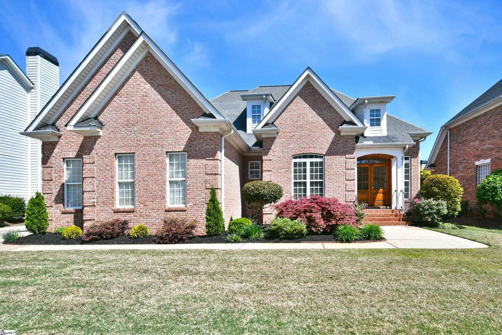 8 Lone Oak Avenue, Simpsonville, SC 29681