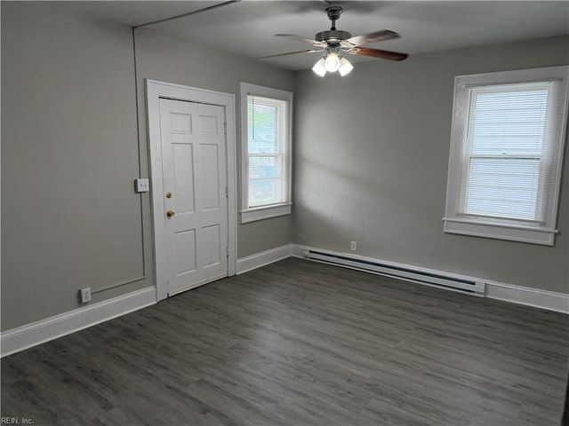 242 Ethel Ave Apt 1, Norfolk, VA 23504