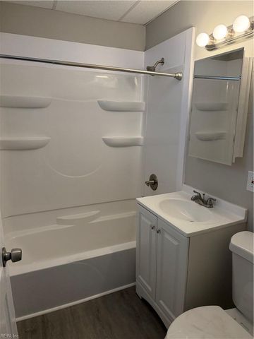 242 Ethel Ave Apt 1, Norfolk, VA 23504