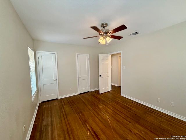 1035 Vanderbilt, San Antonio, TX 78210