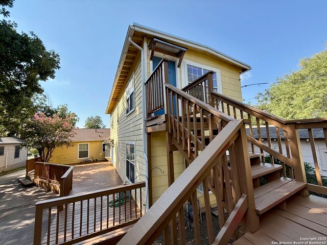 1035 Vanderbilt, San Antonio, TX 78210