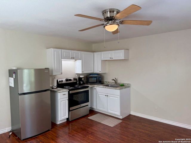 1035 Vanderbilt, San Antonio, TX 78210