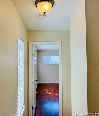 1035 Vanderbilt, San Antonio, TX 78210