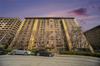 600 E 8th Street 4N, Kansas City, MO 64106