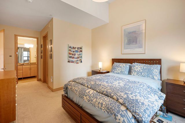 100 3rd Avenue S 406, Minneapolis, MN 55401