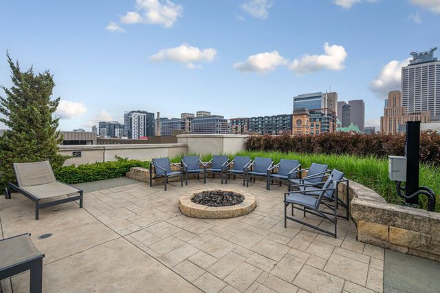 100 3rd Avenue S 406, Minneapolis, MN 55401