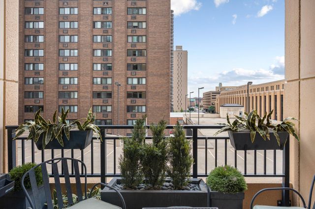 100 3rd Avenue S 406, Minneapolis, MN 55401