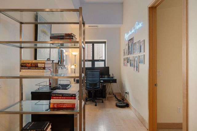 100 3rd Avenue S 406, Minneapolis, MN 55401