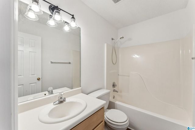 112 SQUIRE DRIVE, Helena, AL 35080