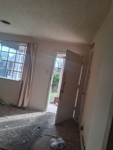 1516 RAVEN AVE, Memphis, TN 38106