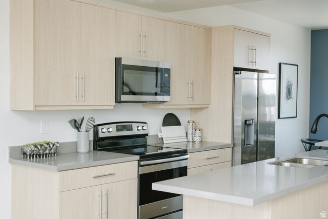 158 W HARVEST VILLAGE LN #161, Saratoga Springs, UT 84045