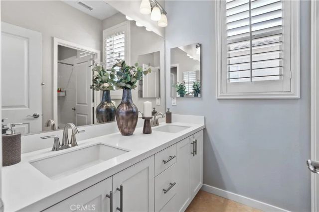 33 Fuchsia, Lake Forest, CA 92630