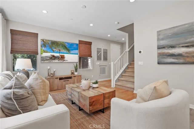 33 Fuchsia, Lake Forest, CA 92630