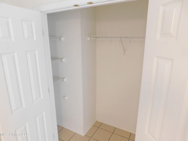 525 St John Street, Bay Saint Louis, MS 39520