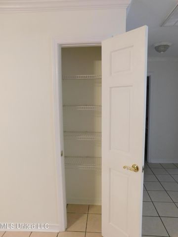 525 St John Street, Bay Saint Louis, MS 39520