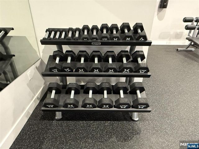 1685 Bergen Boulevard 410, Fort Lee, NJ 07024