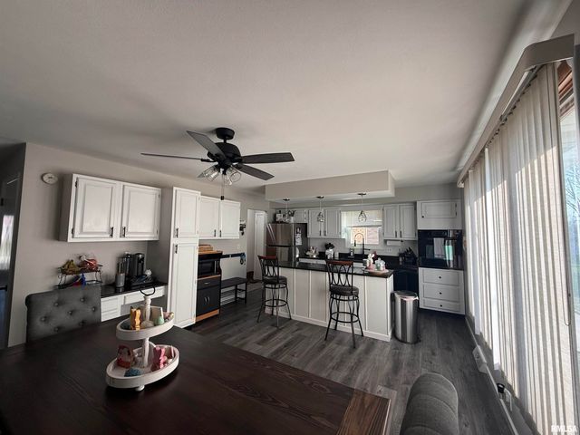 45 LINCOLN Road, Canton, IL 61520