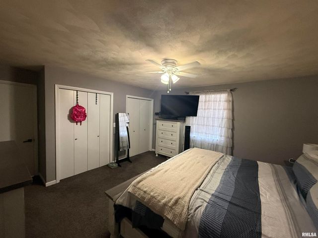 45 LINCOLN Road, Canton, IL 61520