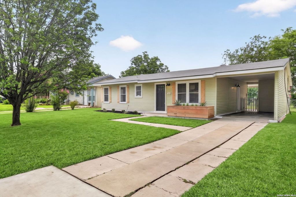 210 HARCOURT AVE, San Antonio, TX 78223