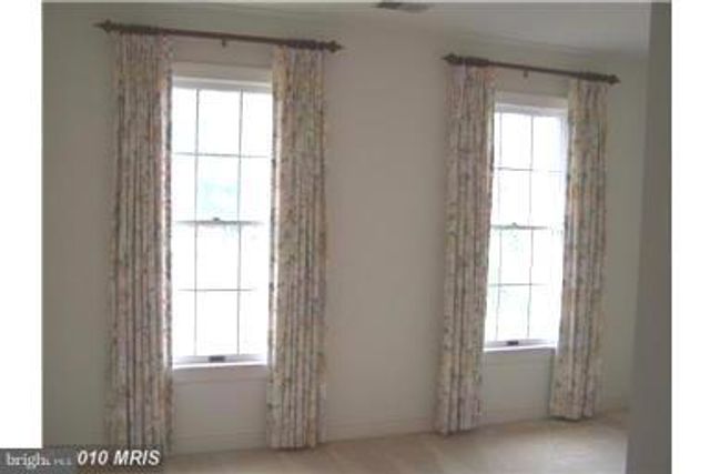 2501 HALTERBREAK CT, Herndon, VA 20171