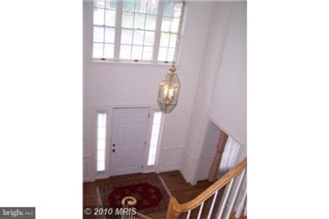 2501 HALTERBREAK CT, Herndon, VA 20171