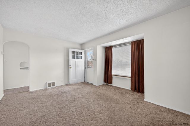 1410 E 17TH ST, Cheyenne, WY 82001