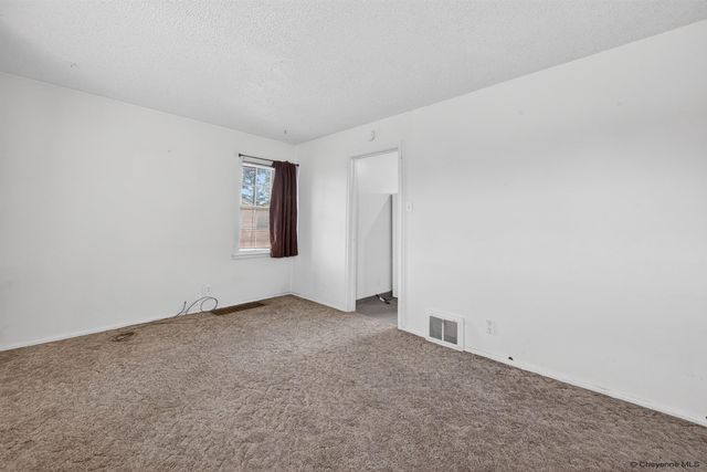 1410 E 17TH ST, Cheyenne, WY 82001