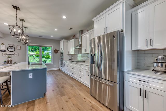 199 Tanners Cove, Johnson City, TN 37615