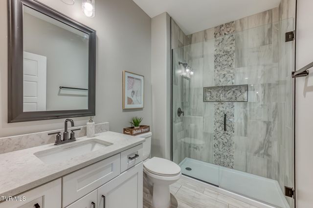 199 Tanners Cove, Johnson City, TN 37615