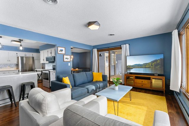 3746 Manorwoods Drive NW, Rochester, MN 55901