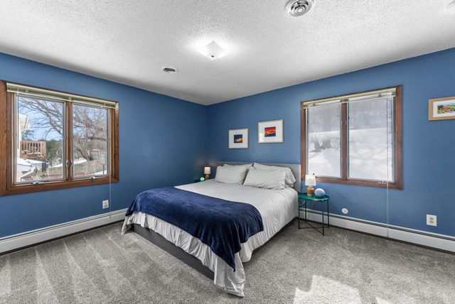 3746 Manorwoods Drive NW, Rochester, MN 55901