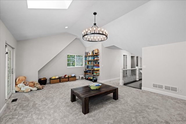 612 Nelson Road, Maple Plain, MN 55359