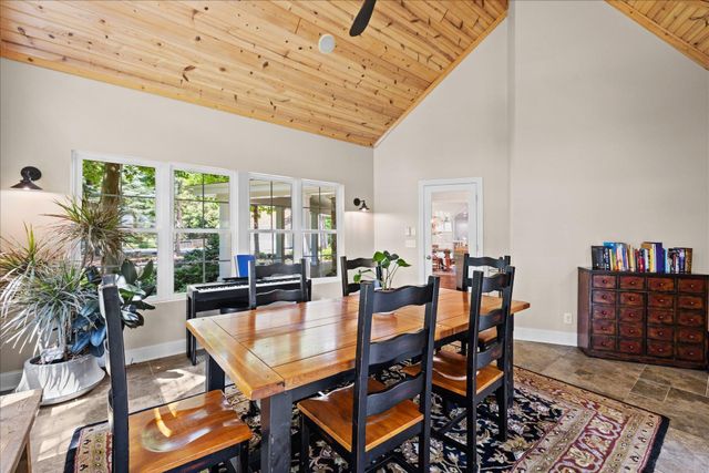 612 Nelson Road, Maple Plain, MN 55359