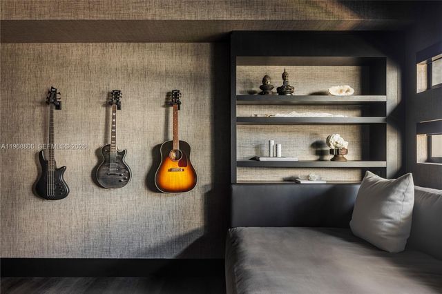 1040 Biscayne Blvd 2202, Miami, FL 33132