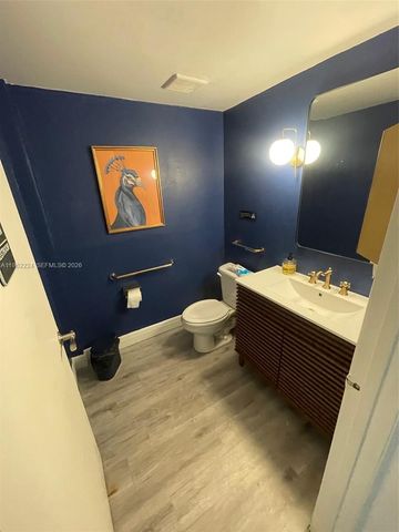 1470 NW 107 AV 12K, Sweetwater, FL 33172