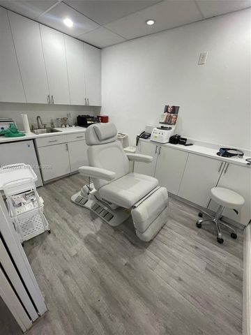 1470 NW 107 AV 12K, Sweetwater, FL 33172