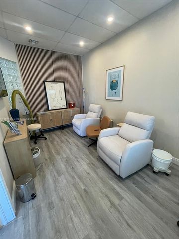 1470 NW 107 AV 12K, Sweetwater, FL 33172