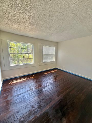 1900 19TH STREET S, St Petersburg, FL 33712