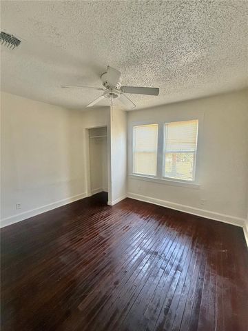 1900 19TH STREET S, St Petersburg, FL 33712