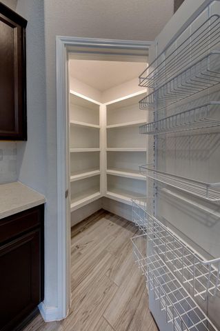 2006 Brisa Lane, Baytown, TX 77523