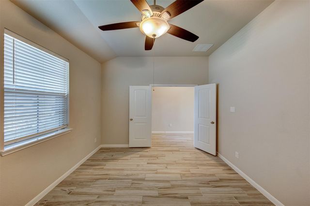 2006 Brisa Lane, Baytown, TX 77523