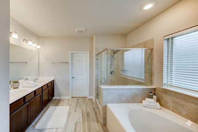 2006 Brisa Lane, Baytown, TX 77523