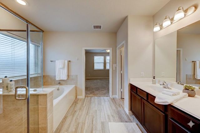 2006 Brisa Lane, Baytown, TX 77523