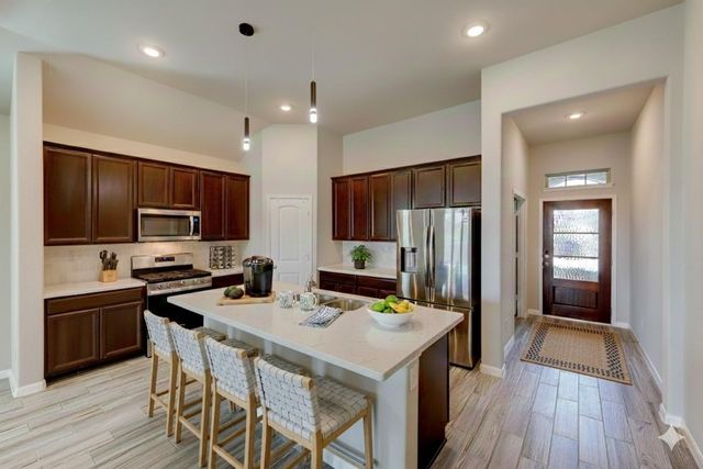 2006 Brisa Lane, Baytown, TX 77523