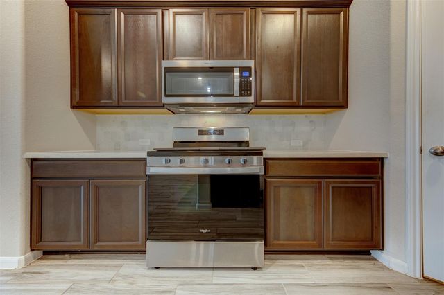 2006 Brisa Lane, Baytown, TX 77523