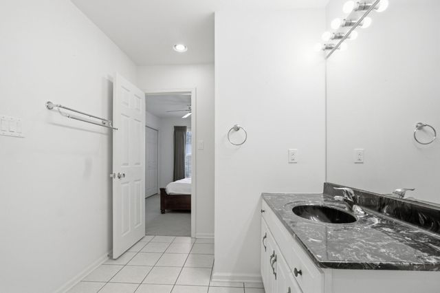 160 RIVER BEND PARK, Lancaster, PA 17602