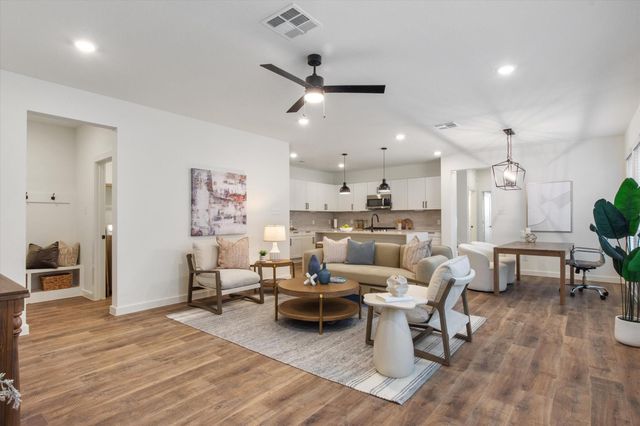 1809 N Peach Creek Drive A, Dayton, TX 77535