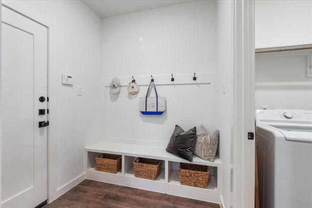 1809 N Peach Creek Drive A, Dayton, TX 77535