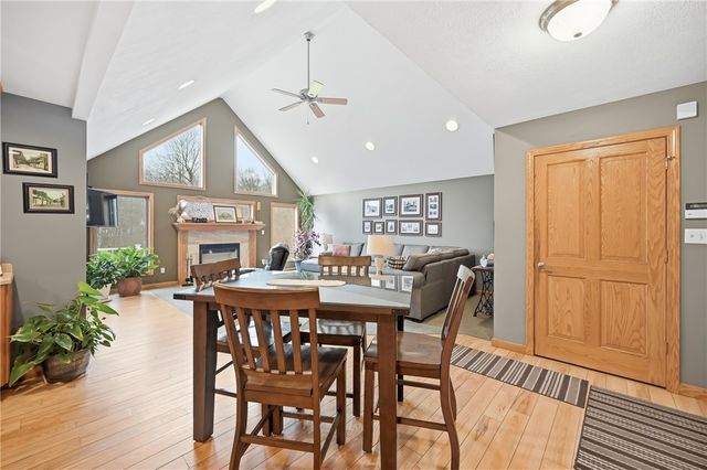 626 Lorenwood Drive, Hermitage, PA 16148